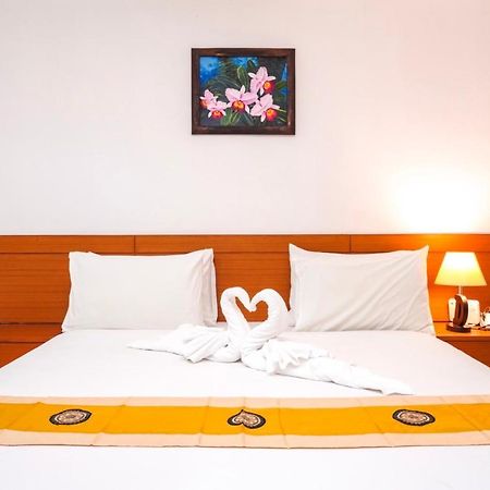 Neptuna Hotel Patong Ngoại thất bức ảnh