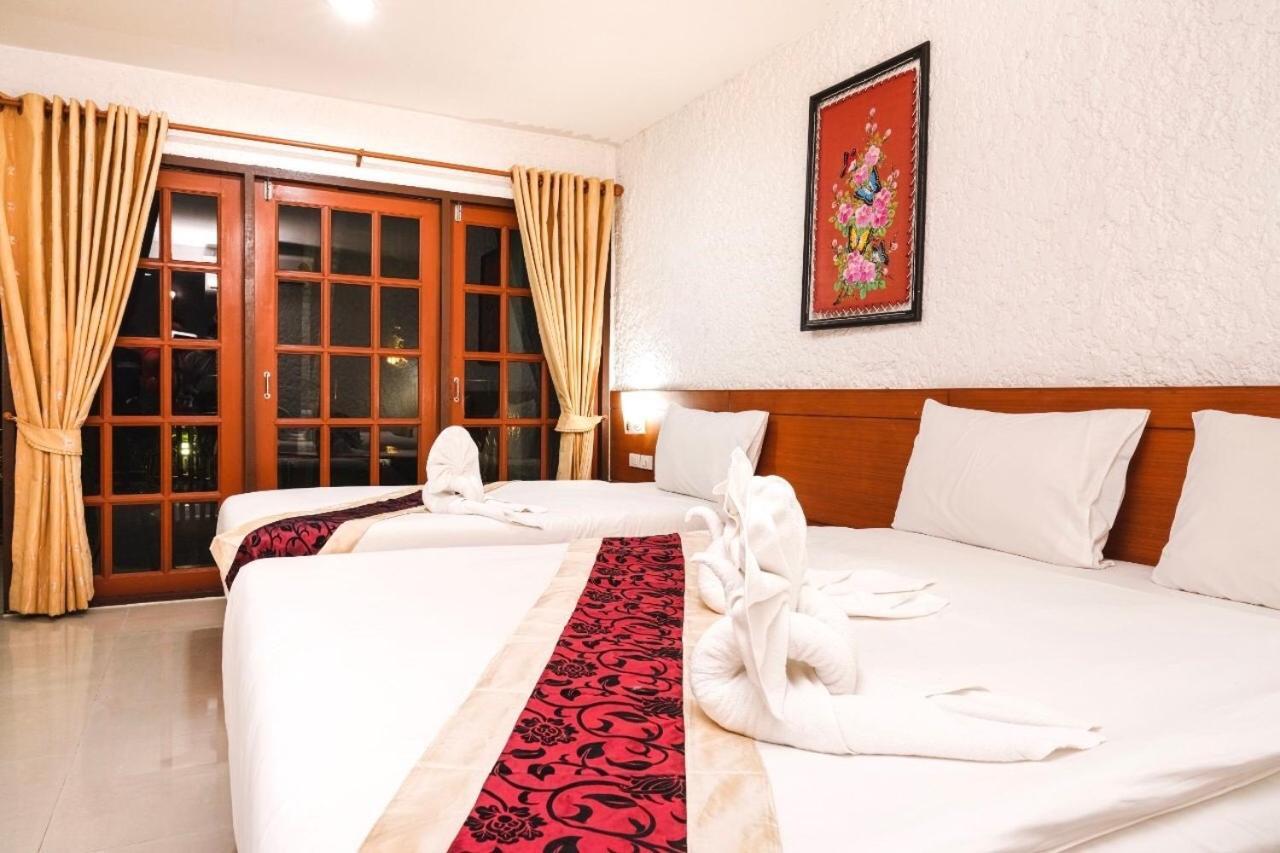 Neptuna Hotel Patong Ngoại thất bức ảnh
