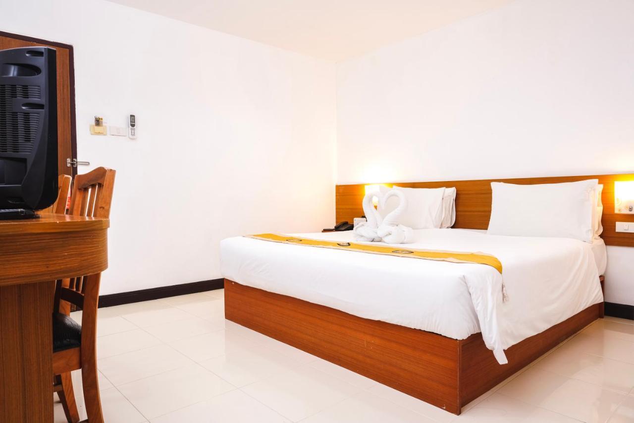 Neptuna Hotel Patong Ngoại thất bức ảnh