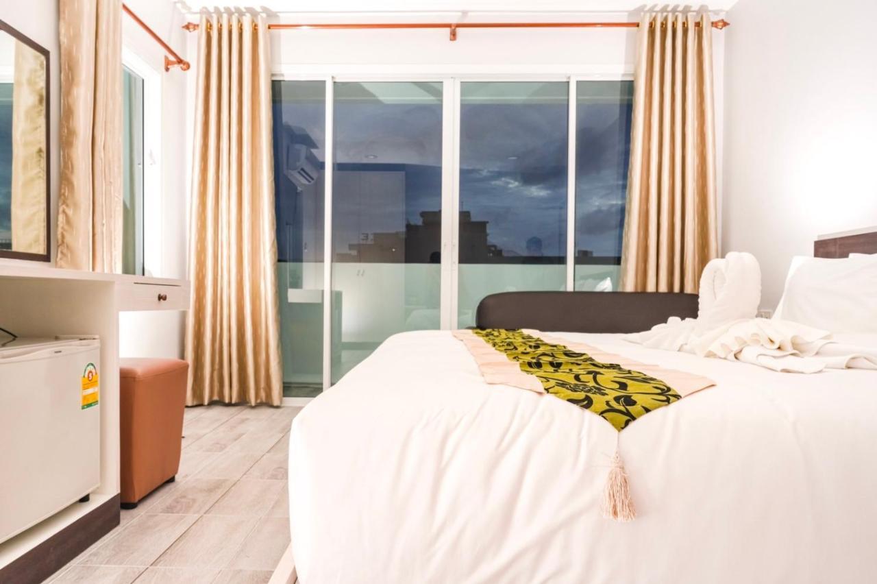 Neptuna Hotel Patong Ngoại thất bức ảnh