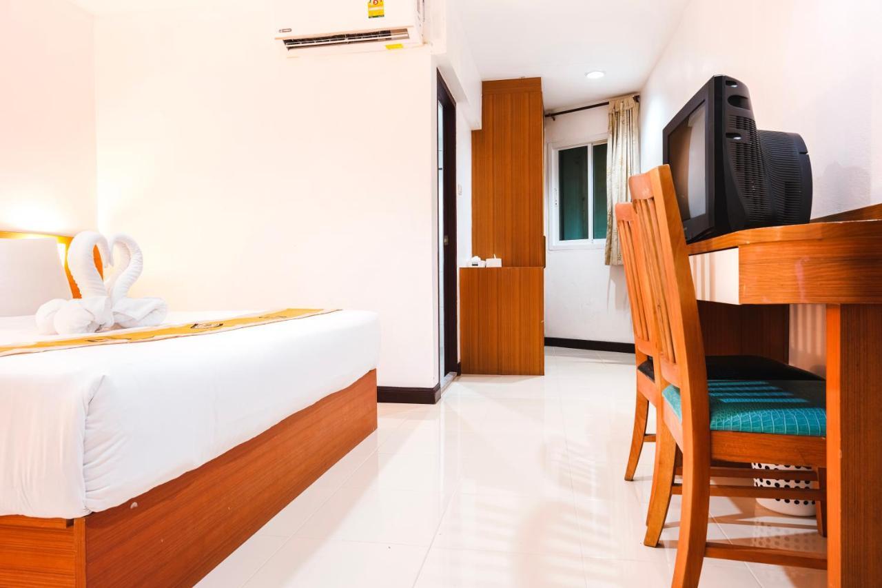 Neptuna Hotel Patong Ngoại thất bức ảnh
